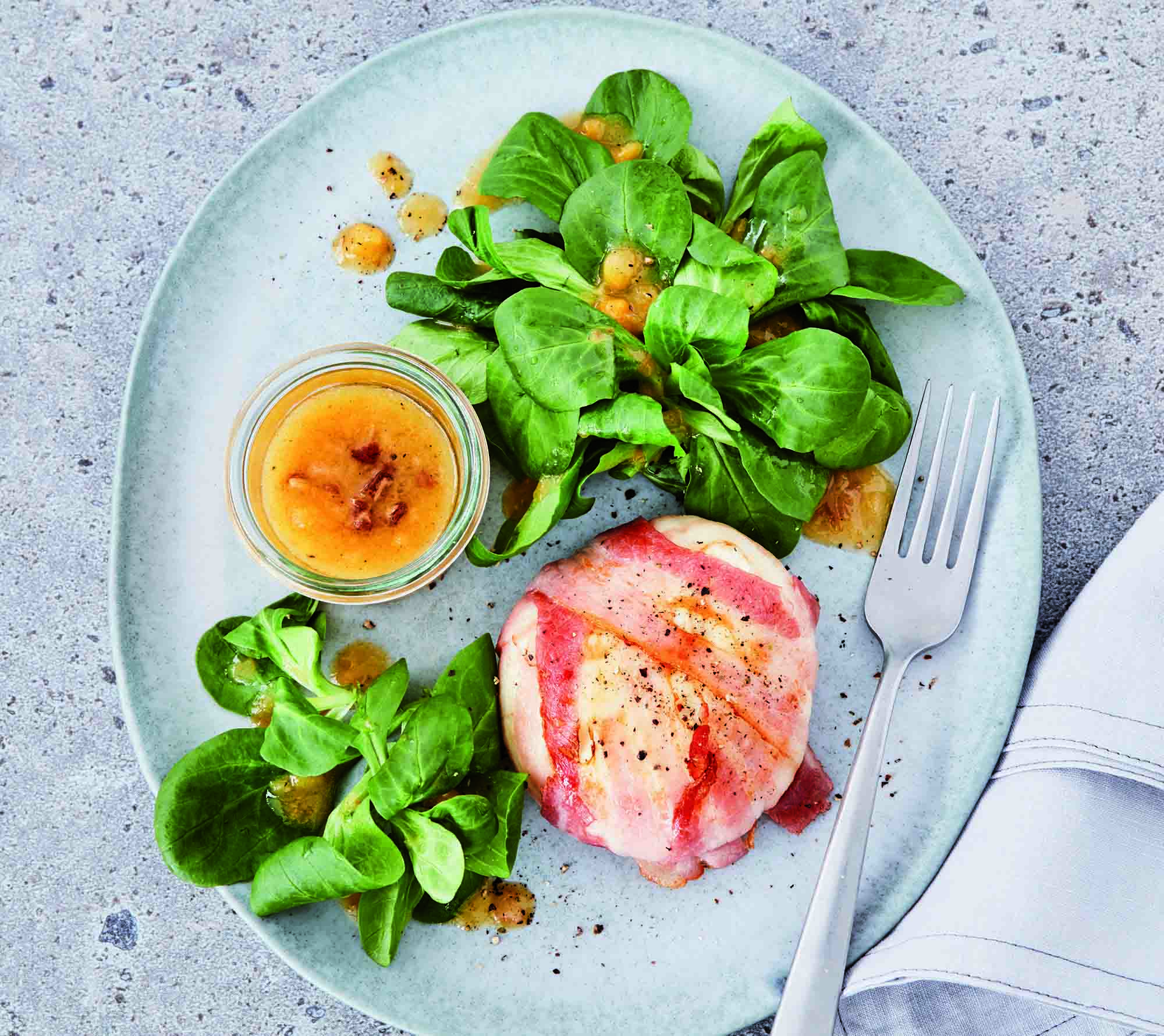 Salade de mâche à la Tomme Vaudoise