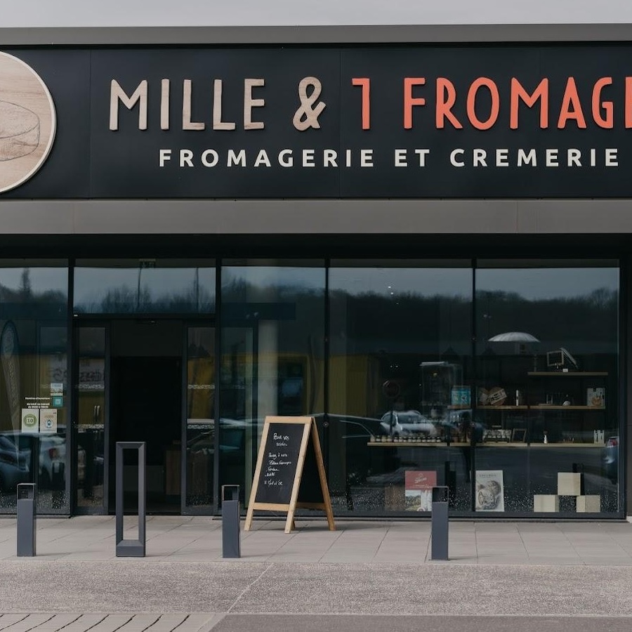 CERCLE_AUGNY_MILLE_ET_UN_FROM.jpg