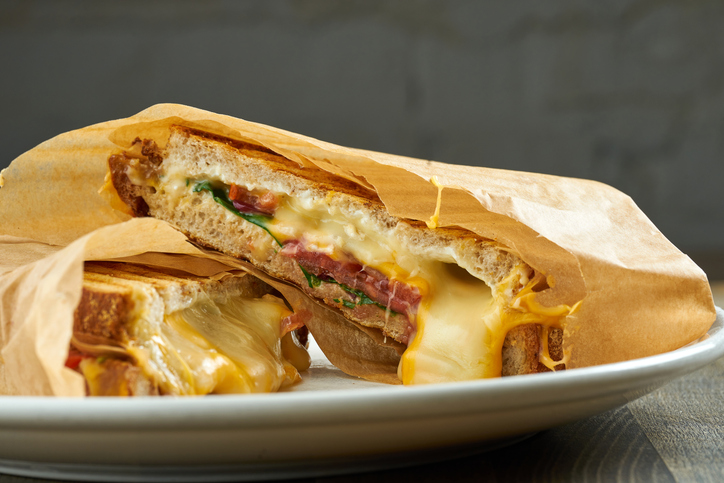 ACTU_GRILLED_CHEESE_2.jpg