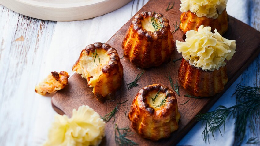 Cannelés salés au saumon fumé et Tête de moine AOP