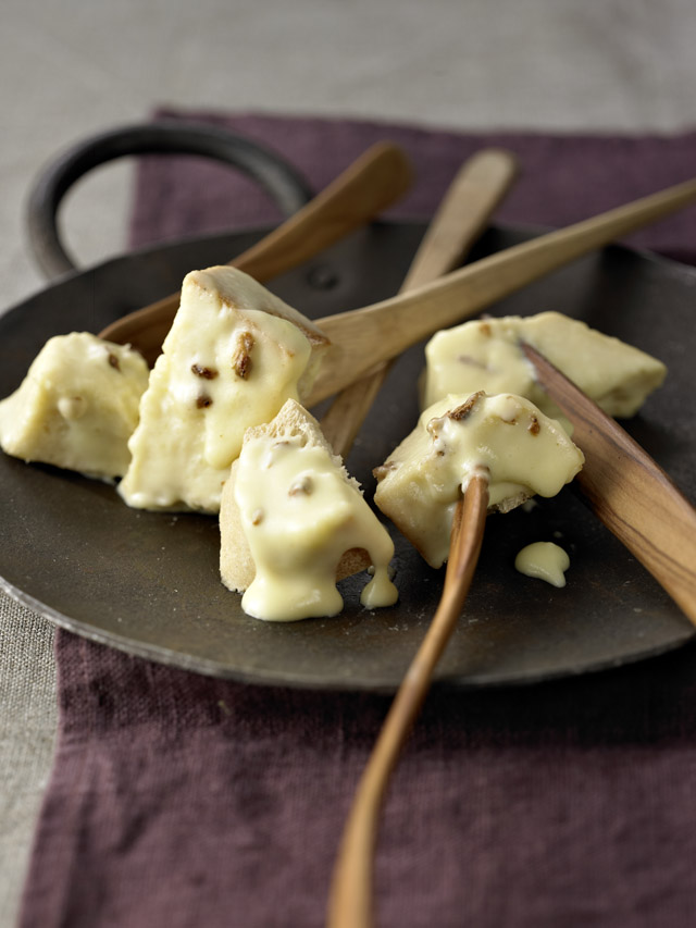 Fondue de cèpes au Vacherin Fribourgeois AOP et Gruyère AOP suisse