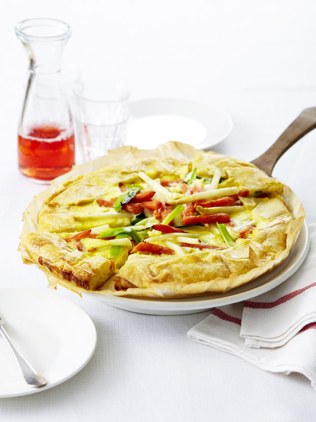 Tarte colorée aux légumes et au Gruyère AOP suisse