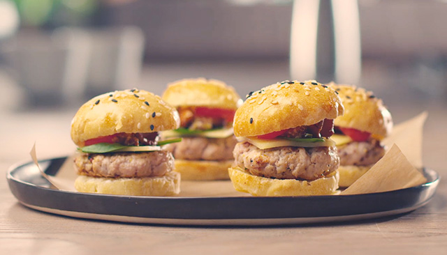 Mini burgers de veau au Gruyère AOP suisse