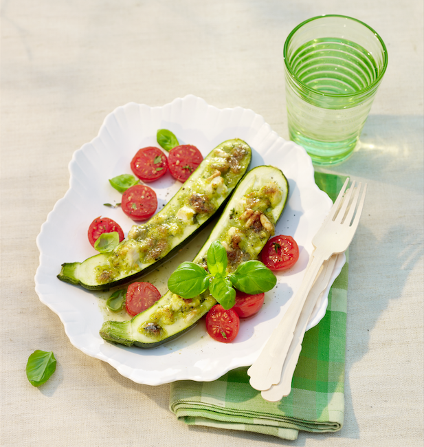 Courgettes farcies à la tomate et à l'Emmentaler AOP suisse