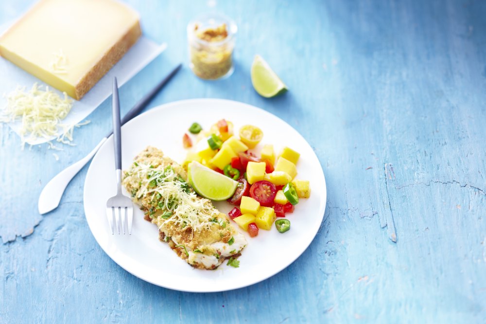 Filets de Flétan croustillants au Gruyère AOP suisse et leur salade de mangues