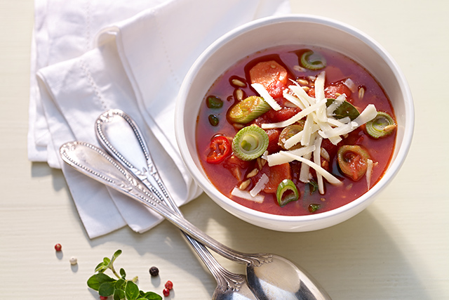 Soupe d’épeautre aux oignons blancs et Gruyère AOP suisse